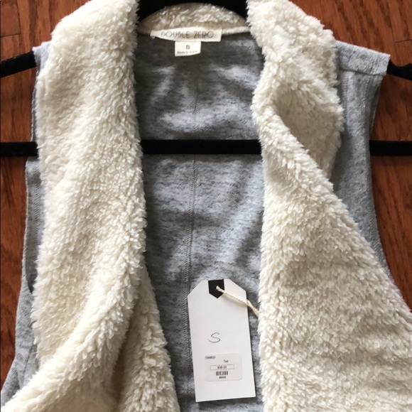 Double Zero Lace Vest - Picture 3 of 3